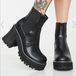Injustice Platform Chelsea Boot